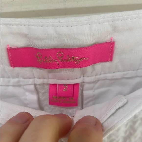 LILLY PULITZER Buttercup Shorts in Resort White Size 2 - Picture 5 of 14